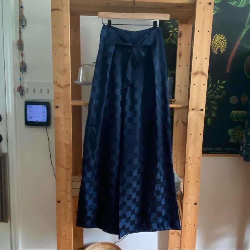 Urban Outfitters Blue Checkered Satin High Waisted Wide Leg Pants 0 - Picture 4 of 16